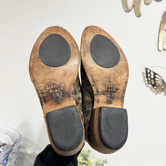 Women’s Liberty Black Women's Distressed Chita Miel Bootie Cheetah Leopard 9.5 - Picture 6 of 7